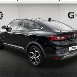 Renault Arkana E-Tech hybride 145 - 22 Techno Saint-Berthevin
