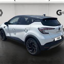 Renault Captur E-Tech full hybrid 145 ch esprit Alpine Saint-Berthevin