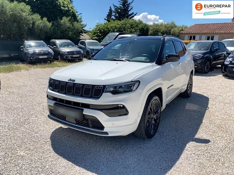 Jeep Compass  - 26 990 €