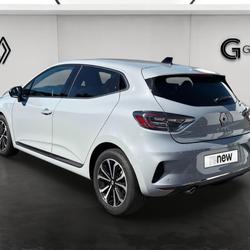 Renault Clio 5 Clio TCe 90 ch GSR2 Techno Saint-Berthevin