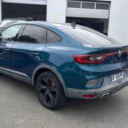 Renault Arkana E-Tech 145 - 21B R.S. Line Saint-Berthevin