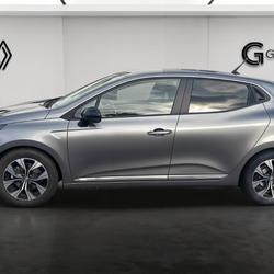Renault Clio 5 Clio E-Tech full hybrid 145 Evolution Saint-Berthevin