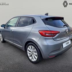 Renault Clio 5 Clio E-Tech full hybrid 145 Evolution Ch&acirc;teau-Gontier-sur-Mayenne