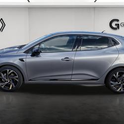 Renault Clio 5 E-Tech full hybrid 145 Engineered occasion - Ch&acirc;teau-Gontier-sur-Mayenne - photo 2/23