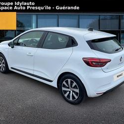 Renault Clio 5 Clio E-Tech full hybrid 145 Equilibre Evolution Gu&eacute;rande