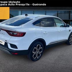 Renault Arkana E-Tech hybride 145 - 22 Techno Gu&eacute;rande