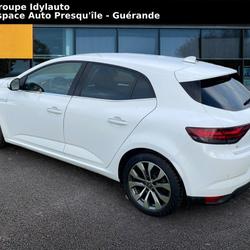 Renault Megane 4 Megane IV Berline TCe 140 EDC Techno Gu&eacute;rande