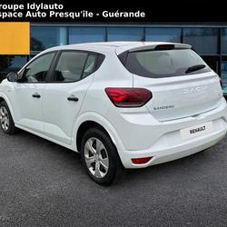 Dacia Sandero ECO-G 100 Essential Essentiel Gu&eacute;rande
