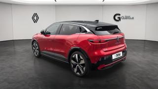 Renault Megane E-Tech  - photo 2