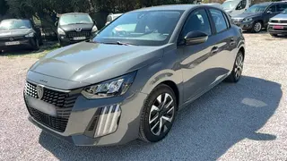Peugeot 208  - photo 0
