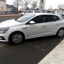 Renault Megane 4 Business Blue dCi 115 EDC -21B Angers