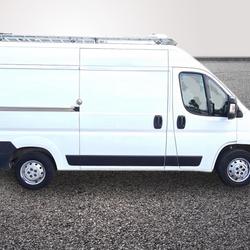 Peugeot Boxer BlueHDi 120 S&S ASPHALT 330 L2H2 4 portes (janv. 2021) occasion - Angers - photo 2/11