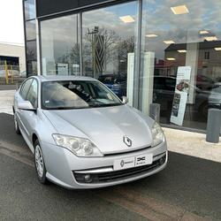 Renault Laguna 3 Expression 2.0 16v 5 portes  (d&eacute;c. 2007) (co2 185) Angers