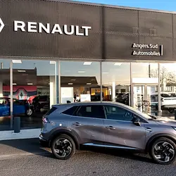 Renault Symbioz techno E-Tech full hybrid 145 Angers
