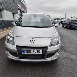Renault Scenic 3 1.5 DCI 110 EDC Pl&eacute;n&eacute;e-Jugon