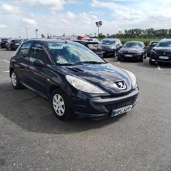 Peugeot 206+ 1.1L 60 TREND Pl&eacute;n&eacute;e-Jugon