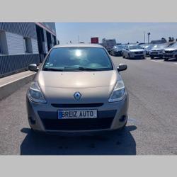 Renault Clio 3 1.5 DCI 70 AUTHENTIQUE Pl&eacute;n&eacute;e-Jugon