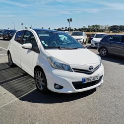 Toyota Yaris 1.4 D4D 90 Pl&eacute;n&eacute;e-Jugon