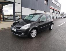 Renault Clio 3 Plénée-Jugon