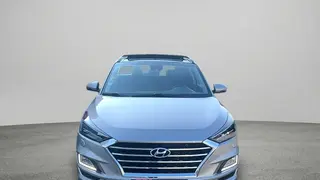 Hyundai Tucson  - photo 1