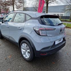 Renault Captur E-Tech full hybrid 145 ch Evolution Redon