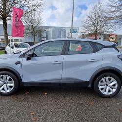 Renault Captur E-Tech full hybrid 145 ch Evolution Redon