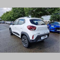 Dacia Spring Essential -23B Redon
