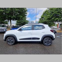 Dacia Spring Essential -23B Redon