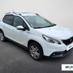 Peugeot 2008 1.2 Puretech 110 S&S Allure Ch&acirc;teaubriant