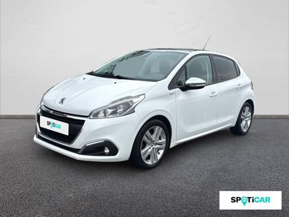 Peugeot 208 - Puretech 82 STYLE - 9 490 €