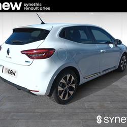 Renault Clio 5 Clio E-Tech 140 - 21N Limited Arles