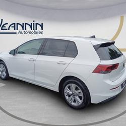 Volkswagen Golf 8 Golf 1.0 eTSI OPF 110 DSG7 Life Plus Provins