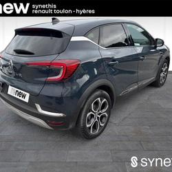 Renault Captur TCe 90 Techno Hy&egrave;res