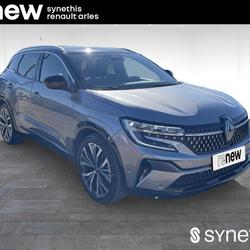 Renault Austral E-Tech hybrid 200 Iconic Arles