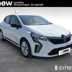 Renault Clio 5 Clio E-Tech full hybrid 145 ch GSR2 Evolution Fr&eacute;jus