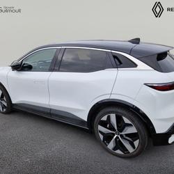 Renault Megane E-Tech techno EV60 220ch super charge Foug&egrave;res