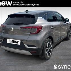 Renault Captur mild hybrid 140 Techno Hy&egrave;res