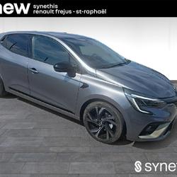 Renault Clio 5 Clio E-Tech full hybrid 145 Engineered Fr&eacute;jus