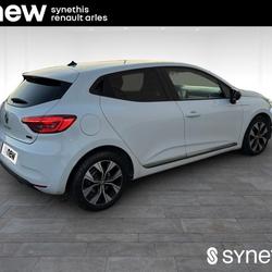Renault Clio 5 Societe CLIO SOCIETE E-TECH FULL HYBRID 145 EVOLUTION REVERSIBLE occasion - Arles - photo 3/33