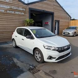 Dacia Sandero 1.0 Sce 65 cv Essenciel 1er Main Facture entretien Garantie 12 mois Combourg