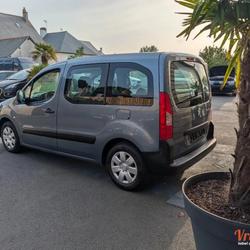 Citroen Berlingo 1.6 I 90 cv 1er Main entretien Complet Combourg