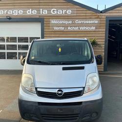 Opel Vivaro fourgon  Combourg