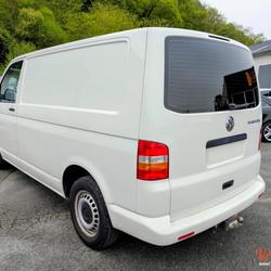 Volkswagen Transporter FOURGON T5 2.5 TDI 130 COURT Maz&egrave;res-Lezons