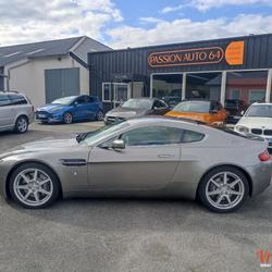 Aston Martin Vantage  Maz&egrave;res-Lezons