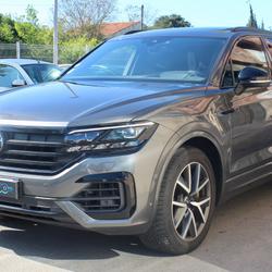 Volkswagen Touareg III R V6 3.0 TSi 462 ch eHYBRID 4 MOTION TIPTRONIC 8 + ATTELAGE + TOIT OUVRANT Saint-Jean-de-V&eacute;das