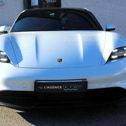 Porsche Taycan 476 ch AVEC BATTERIE PERFORMANCE PLUS 93.4 KWH + TOIT PANO OCCULTANT Saint-Jean-de-V&eacute;das