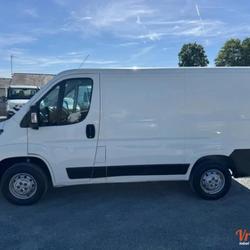 Peugeot Boxer FOURGON 330 2.2 BLUEHDI 120 L1H1 PREMIUM START-STOP occasion - Mauges-sur-Loire - photo 2/12