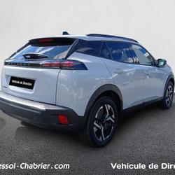 Peugeot e-2008 e-2008 Allure Electrique 156 ch batterie 54 kWh Naves