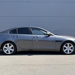 Jaguar XE 2.0 180 CH R-SPORT BVA8 / SUPERBE ETAT REVISION A JOUR Pornichet
