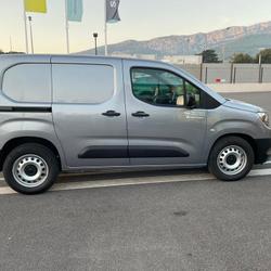 Opel Combo Cargo COMBO-E CARGO M 800 KG ELECTRIQUE 100 KW BATTERIE 50 KWH Ollioules